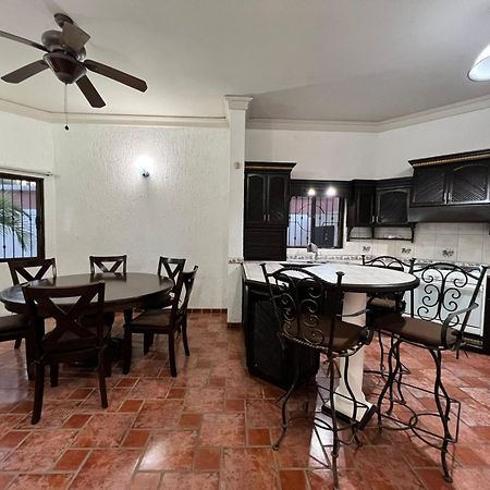 Casa Sonora Cheerful 3Br Home Close To Dtwn With Small Pool Ла-Пас Экстерьер фото