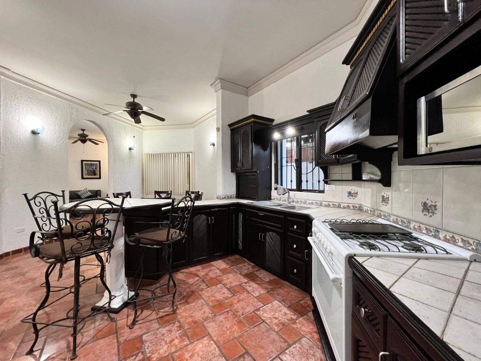 Casa Sonora Cheerful 3Br Home Close To Dtwn With Small Pool Ла-Пас Экстерьер фото