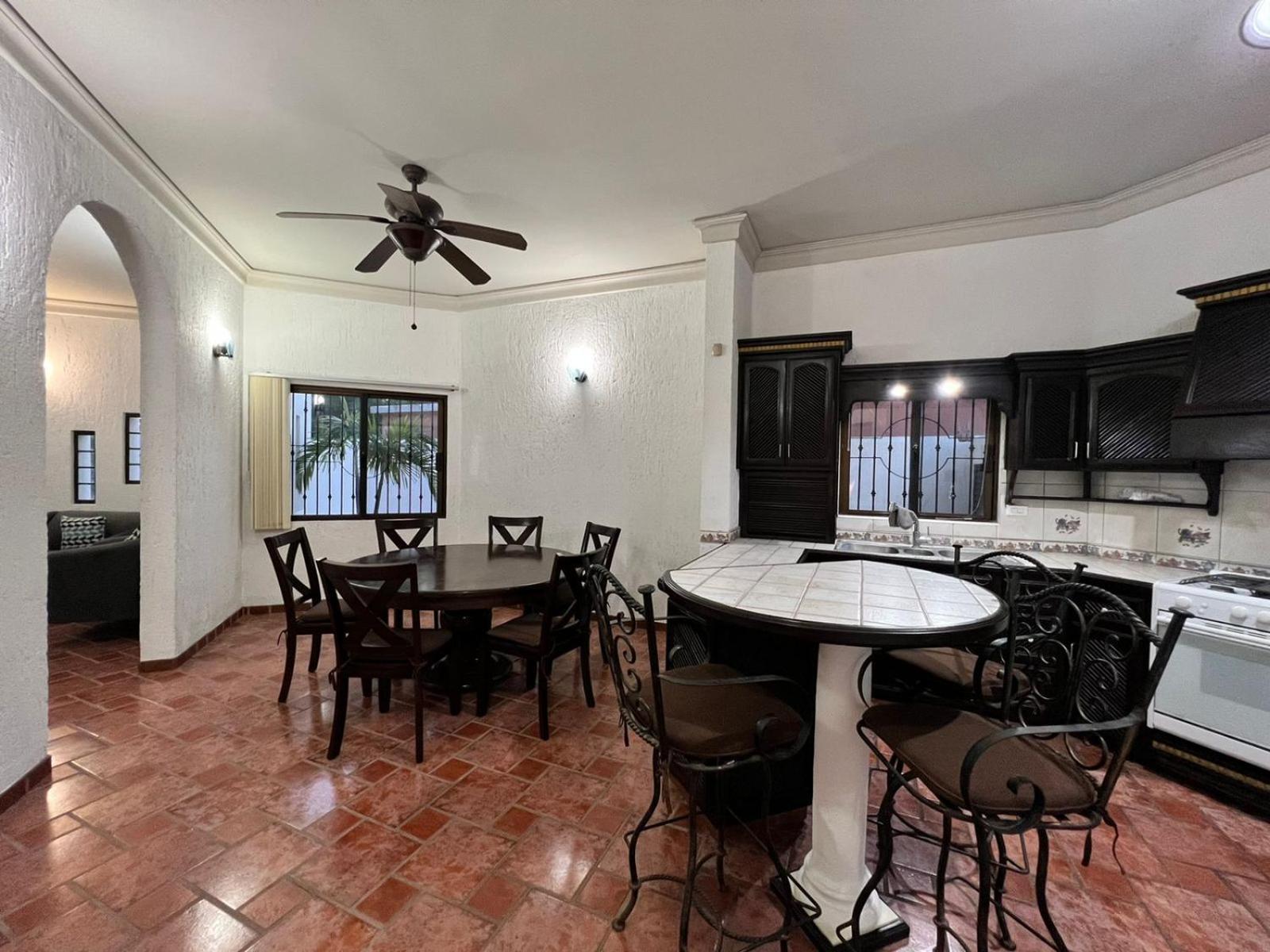 Casa Sonora Cheerful 3Br Home Close To Dtwn With Small Pool Ла-Пас Экстерьер фото